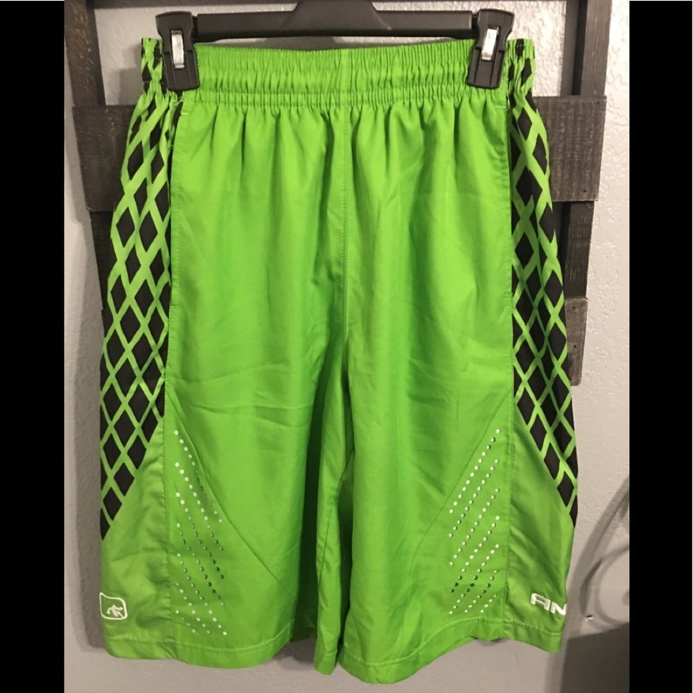 AND1 Men’s Shorts - Picture 3 of 10